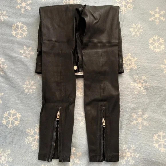 Condition is good!! Leather pants. Good style and very cool